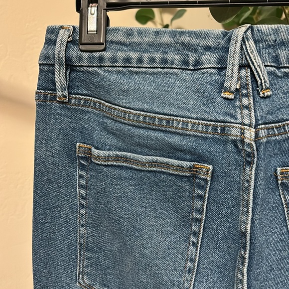 GOOD AMERICAN medium wash jeans - Picture 5 of 6